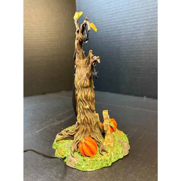 Department 56 Halloween Village Accessories Rock-a-Bye Vampire-Lights w/Box READ - Picture 8 of 16